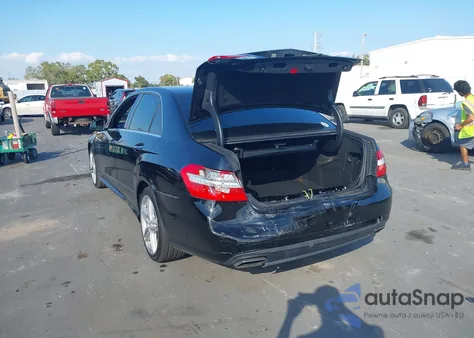 2013 Mercedes-Benz E 350 из США, поврежденный, VIN WDDHF5KB0DA668254